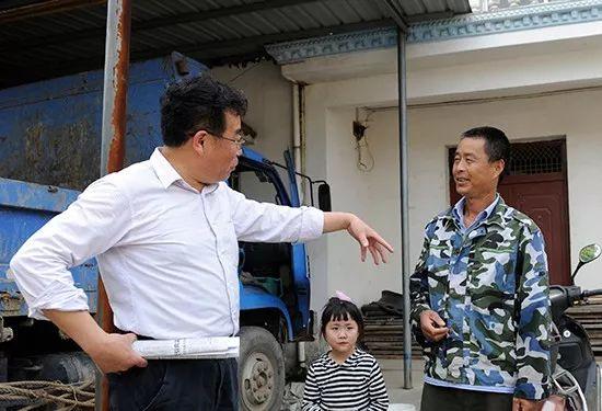 这个厅官有意思,工作生涯最后一站选择到大别