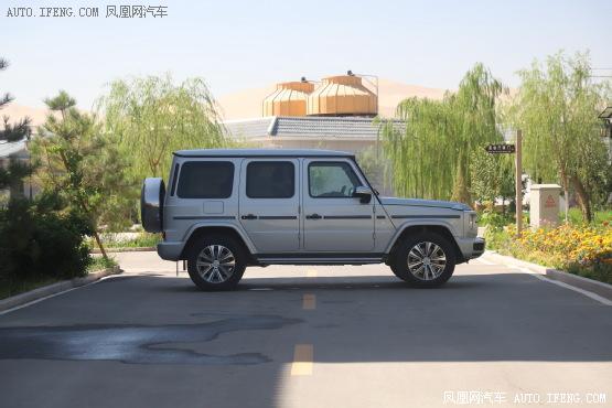 梅赛德斯-奔驰G级上市 延续经典的传奇