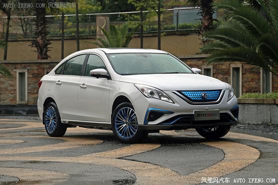 东风风行S50EV上市 续航超410km/补贴后12.99万起