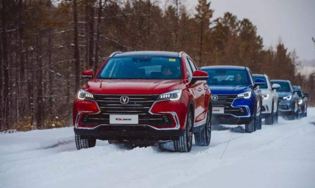 长安最美SUV:轿跑造型COUPE车名,2.0T车型预售14.99万起!