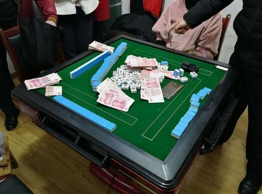 举报有奖!重庆警方严打赌博违法犯罪