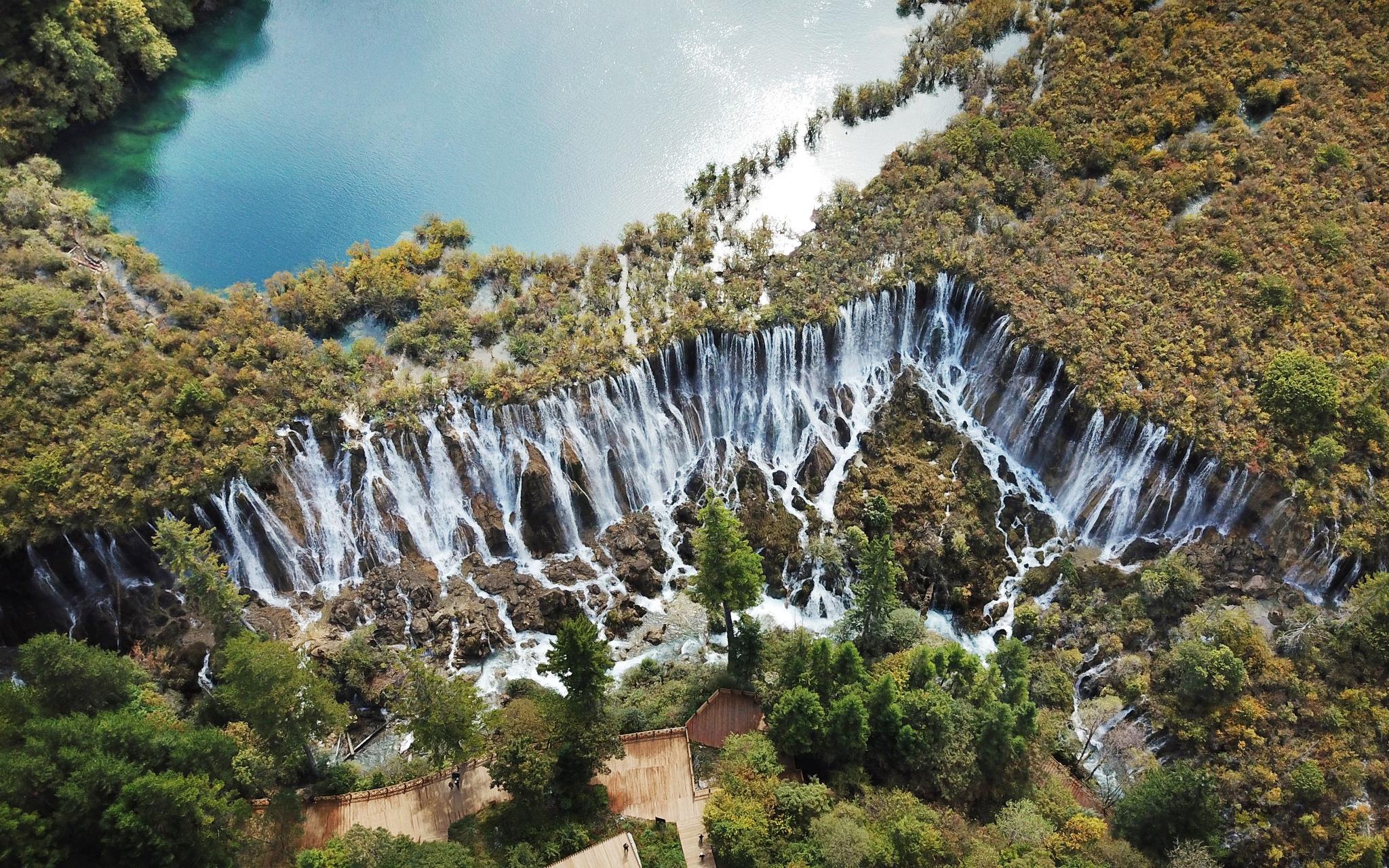 中国最宽的瀑布——诺日朗瀑布 - 知乎