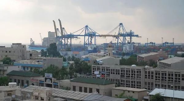 发展之道:埃塞俄比亚投资邻国港口,共享利益!