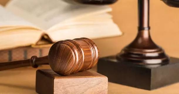 【快评】夫休妻,不讲理,女想走?死吧你!封建意