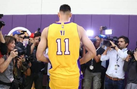 易建联nba十佳球,易建联NBA十佳球