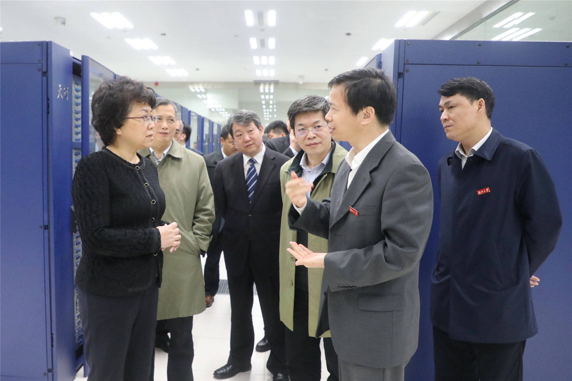 教育部党组成员、副部长翁铁慧一行来校考察(