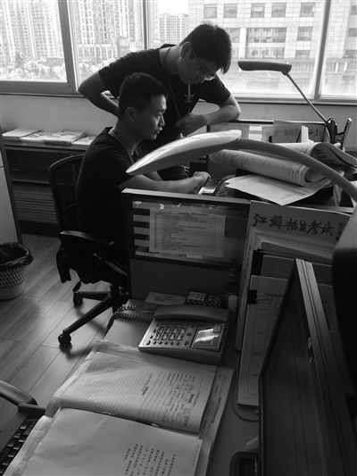 78万网友围观 扬子晚报本一批投档新闻发布直播