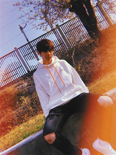 《以团之名》拼搏互助、燃到发光