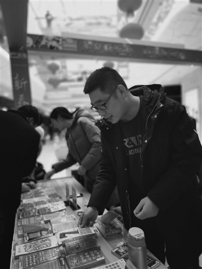 江苏各地体彩 组织新春即开地推活动