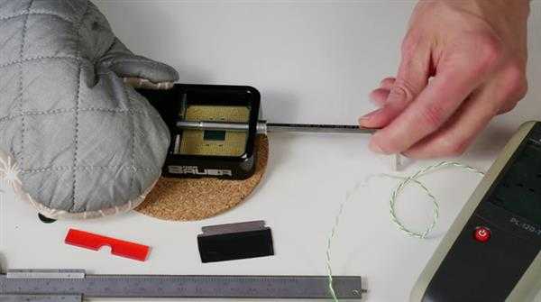 超频大神给AMD Ryzen 5 2600开盖:钎焊够良心