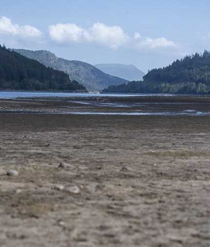 气象预报员预测到8月英国气温将飙升至85华氏