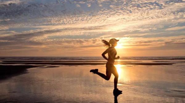 晨跑太痛苦?坚持早起15天,我的生活出现这些改