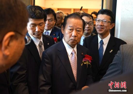 日韩高官会谈 日自民党干事长:今夏派千人团访
