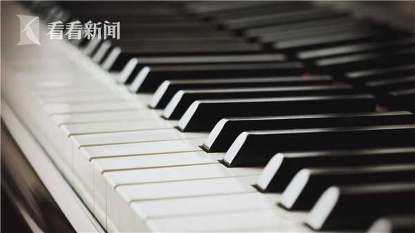 好一点的钢琴 qreR-fyssmmc3521548.jpg