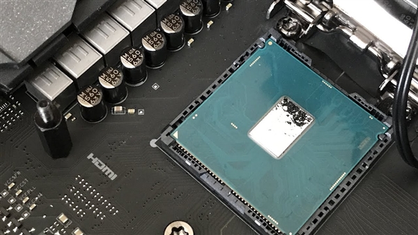 3DMark抢跑:8核i9 9900K比6核i7 8700K提升3