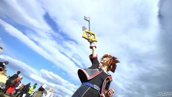 C95չCOSϼ Цȡ˿ŮӦо