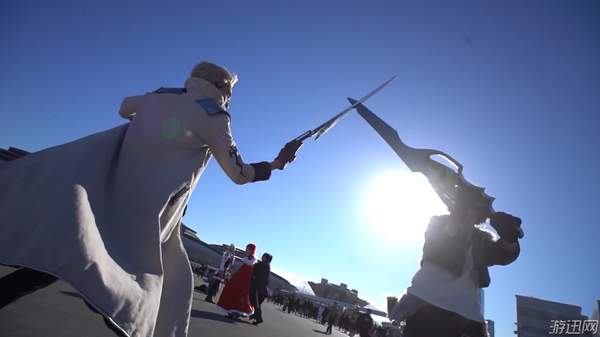 C95չCOSϼ Цȡ˿ŮӦо