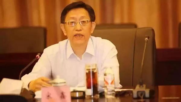 亚博哪个是真的_电子身份证首次亮相支付宝 杭州等三城市启动试点