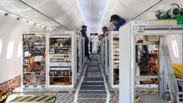 波音新型737 MAX 7客机本周成功完成首次试飞