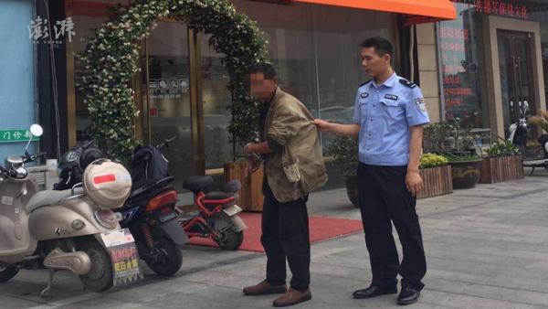 男子偷电动车被抓：没上锁，骑走不算偷