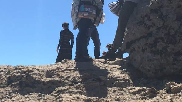 《巫师》真人剧片场视频曝光 叶奈法演员身着戏服出镜 《巫师》真人剧片场视频曝光 叶奈法演员身着戏服出镜