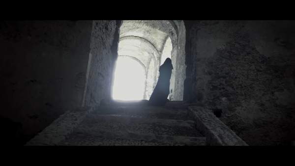 这个白狼帅到没朋友!粉丝自制《巫师》真人短剧 这个白狼帅到没朋友!粉丝自制《巫师》真人短剧