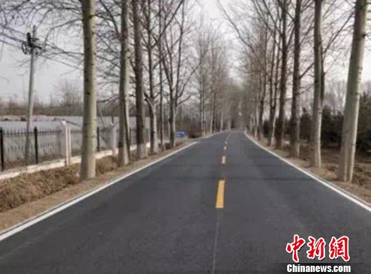 爲保障世園會召開,延慶實施了百康路、延農路和東姜路改建工程和延康路、康張路提級改造項目。圖爲延農路。北京市延慶區供圖