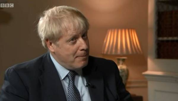 18日:约翰逊接受BBC采访