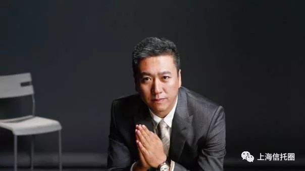 中泰信托董事长_董事长办公室图片