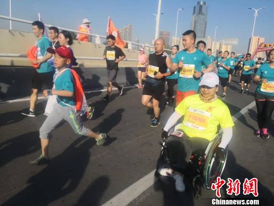 甘肃推进 体育改革 :竞技优胜劣汰 产业提档升级