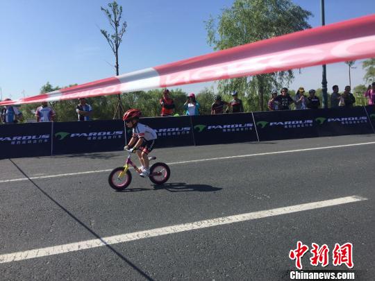 此次参赛最小的选手为10岁 华子宾 摄