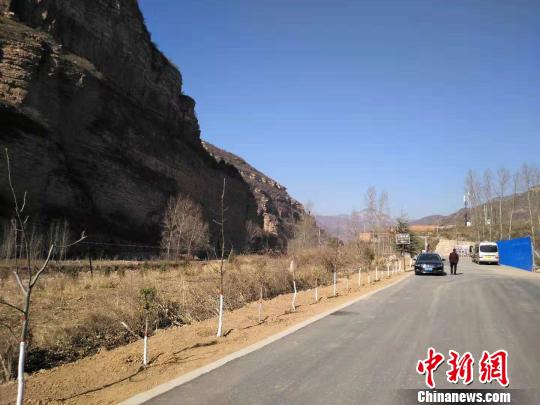 山西左权八路军故乡民众战胜贫困太行山焕发产业价值