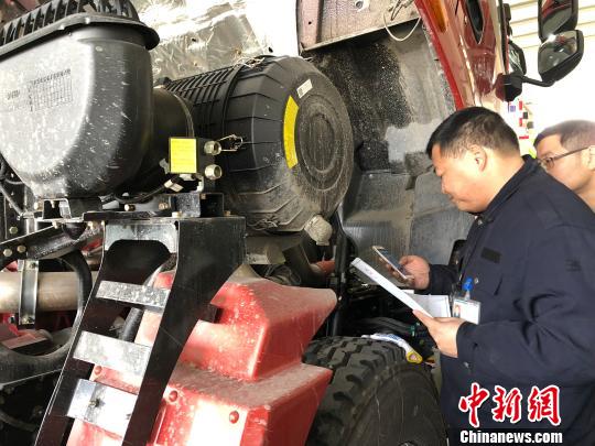 杭州拒绝车辆“带病”上路 OBD在线接入实现排放动态监管