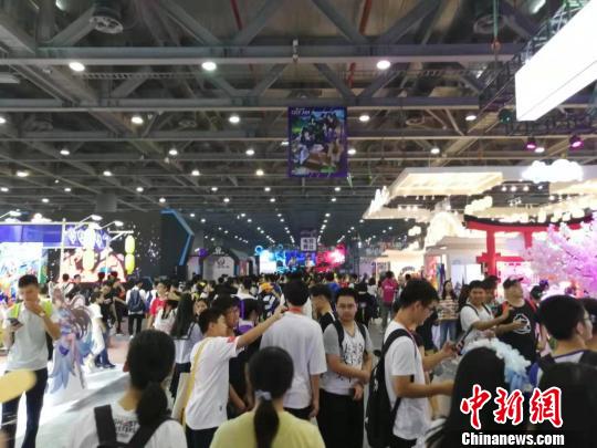 华南地区规模最大的动漫游戏展在广州开幕。 郭军 摄