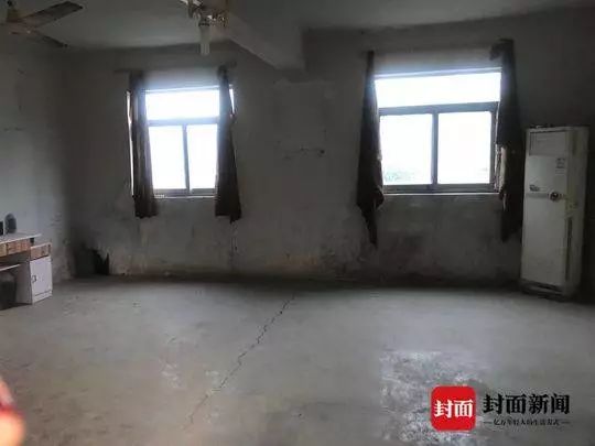 百合彩票网代理-她是杨丽萍的妹妹,小彩旗的妈妈,却不爱舞蹈爱画画,为什么?