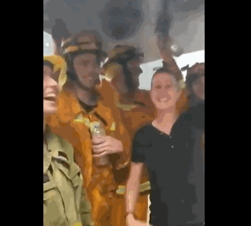 赌博游戏厅吗·GIF-可惜!亚冠半决赛塔利斯卡击中门框,恒大错失绝佳机会