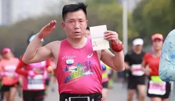 飙温！30℃春天回来了｜崩溃！秦皇岛一对情侣酒