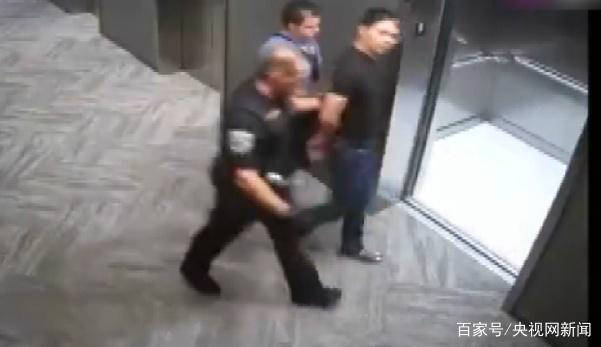 刘强东案完整视频:女方曾坐在刘身边 美警方回