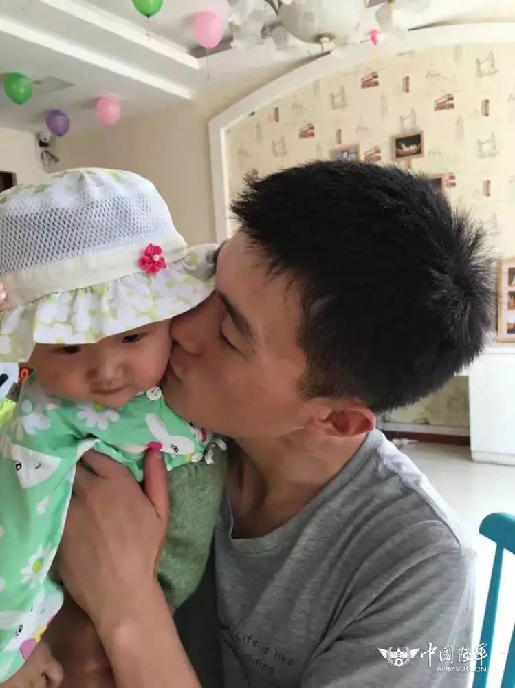 之声·夜读】今天,一起聆听从万里之遥传回的情话