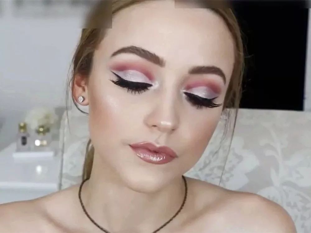 【尖货】不到百元的定妆“神器”,从此脱妆是路人!