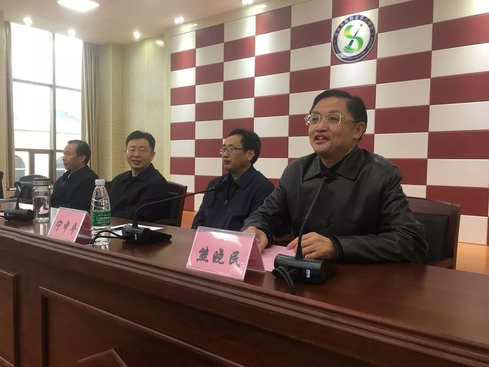 重磅!衡阳市八中换新校长、新书记啦!