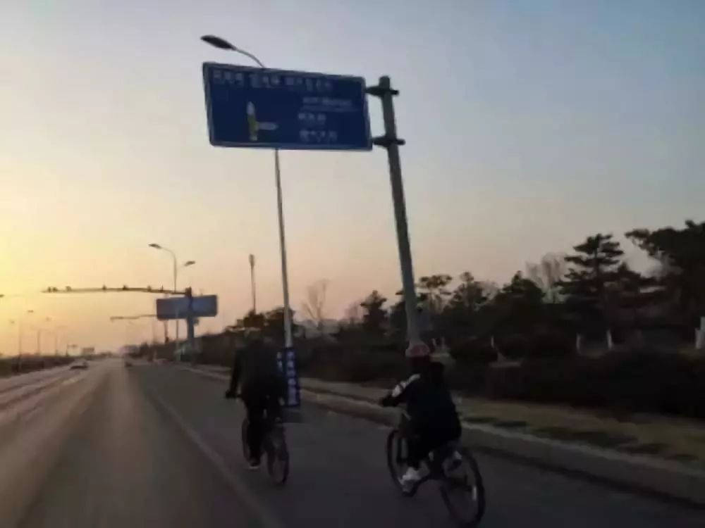 为什么叫三一大道 ZfAn-hqqzpku0692408.jpg