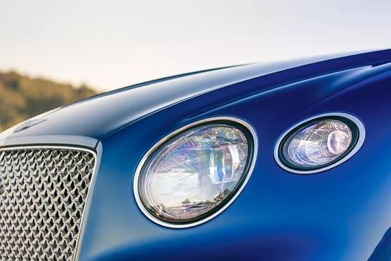 国内首试新一代宾利欧陆GT，数字化和传统，宾利如何选择？