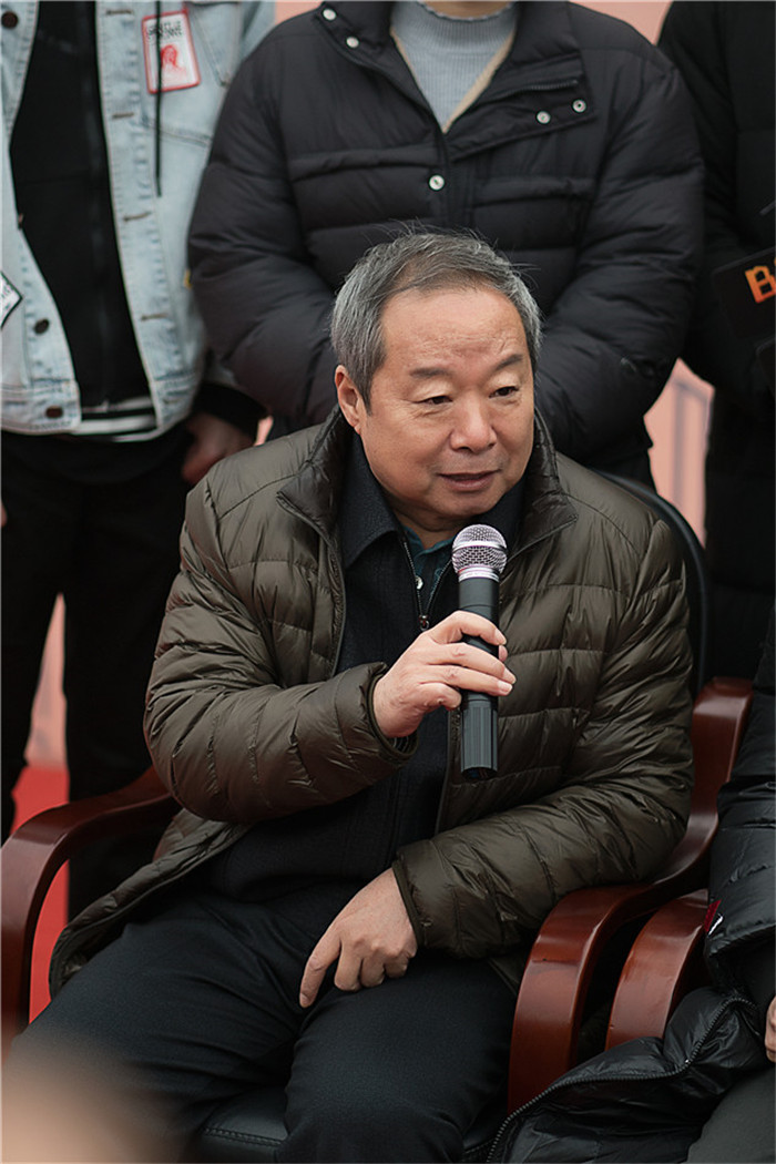 《我们这些年》开放媒体探班 温暖照进现实