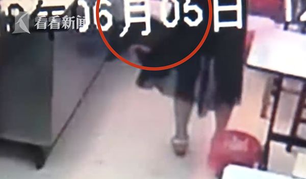 四岁男童撞到点餐男子被踹飞 颅内出血当场昏迷图片 23792 600x351