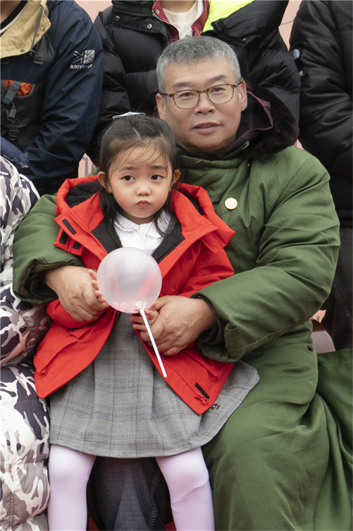 《我们这些年》媒体探班 蒋欣赞李光洁“胆大”