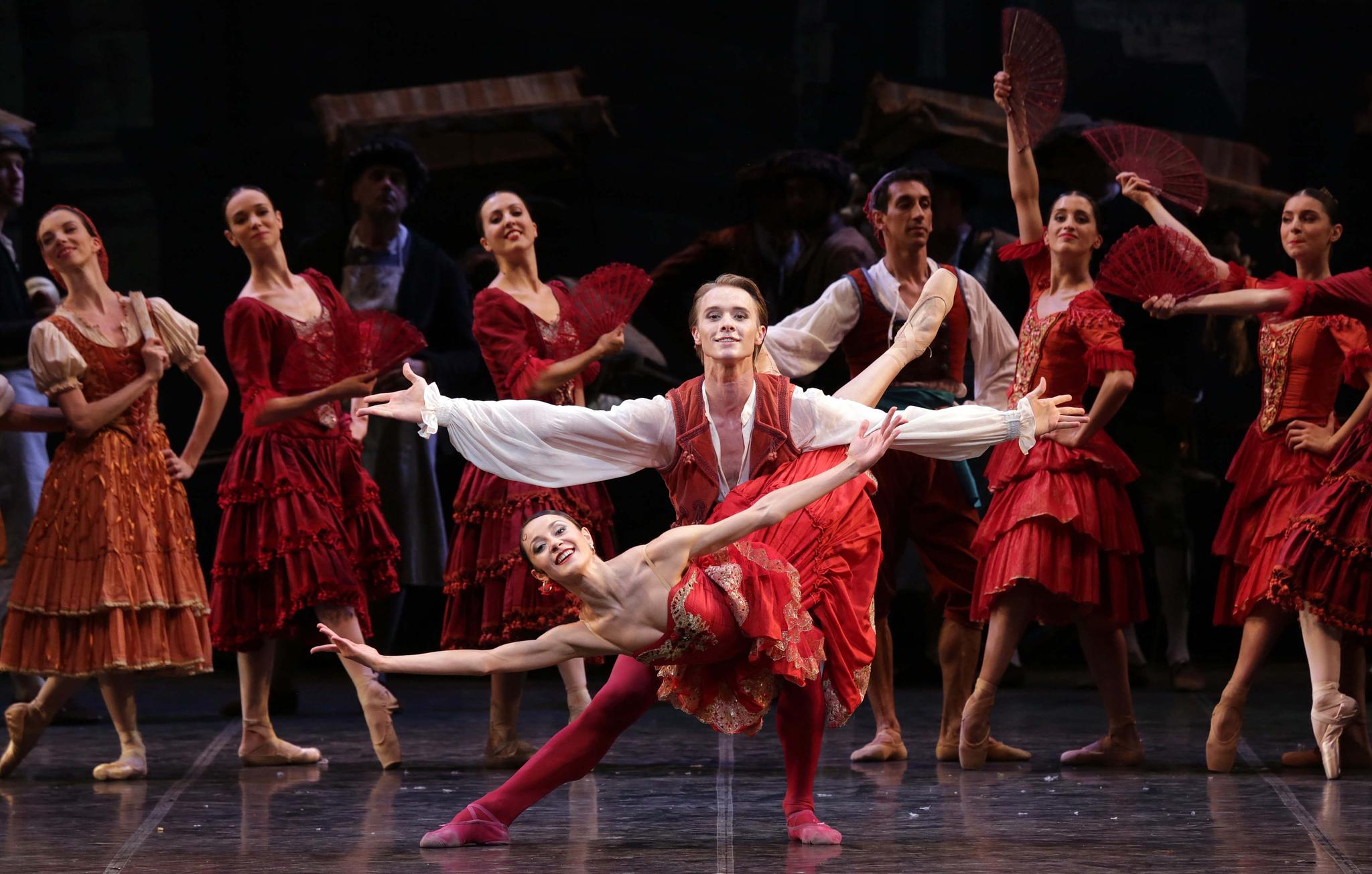 0后青春版《堂·吉诃德》从上海开启意大利米