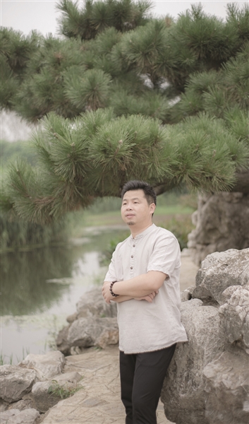 沉潜传统明性情