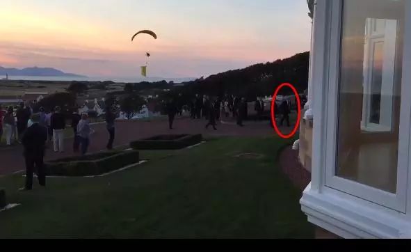 “空袭”特朗普 苏格兰丝毫不输英格兰