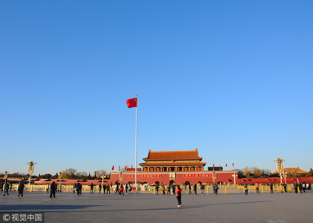 今年冬天北京的蓝天 @视觉中国